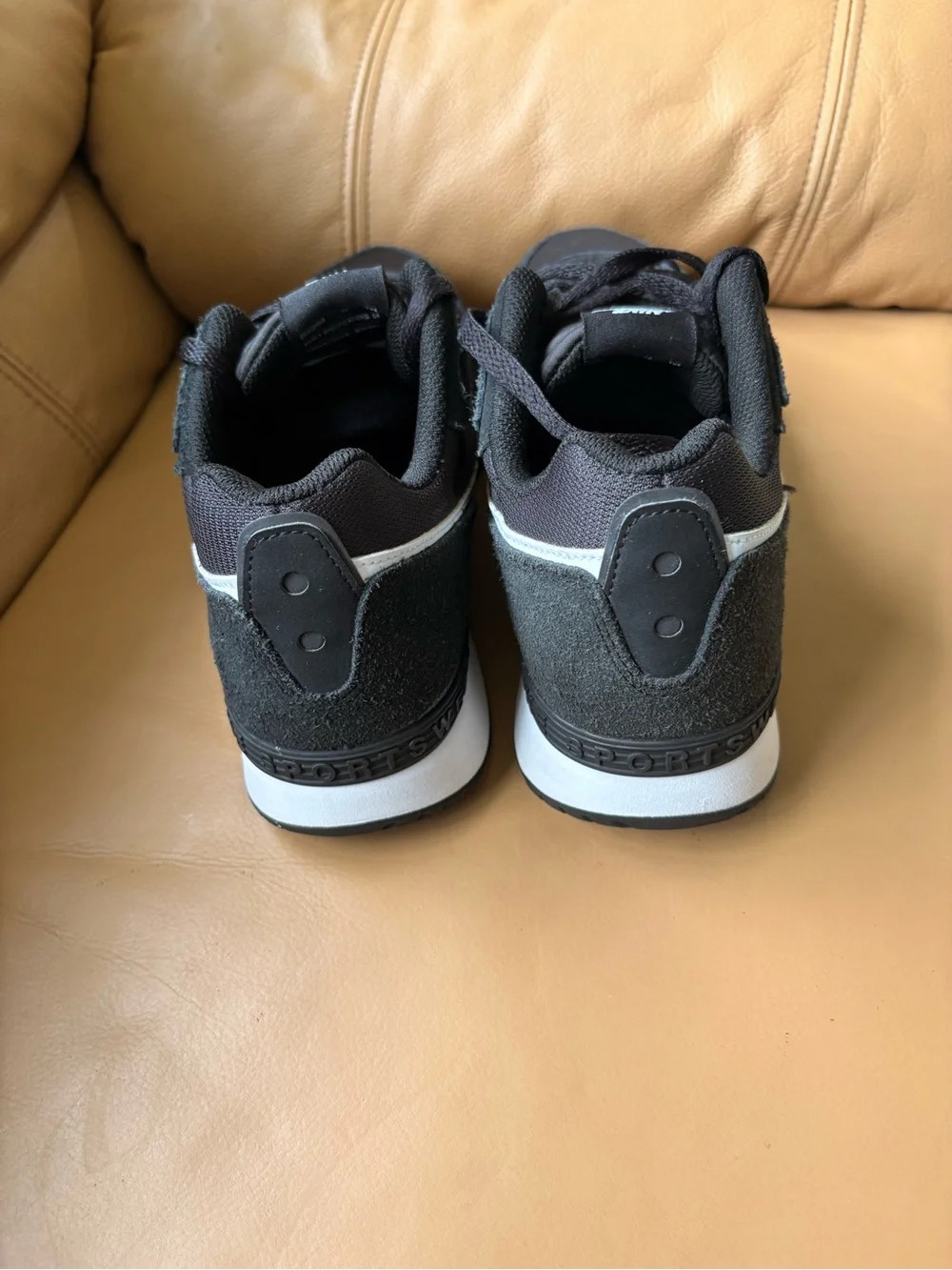 Nike Venture Runner 10